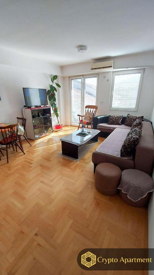 Crypto Apartment Skopje Exterior photo