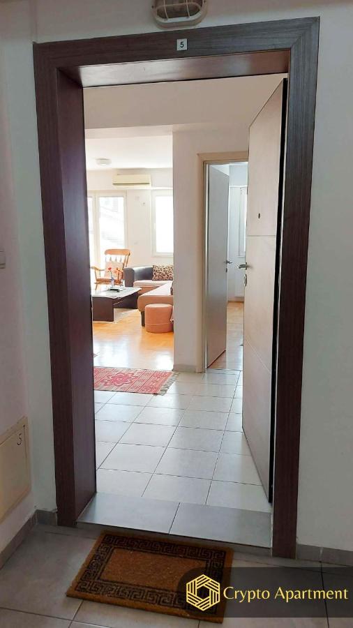 Crypto Apartment Skopje Exterior photo
